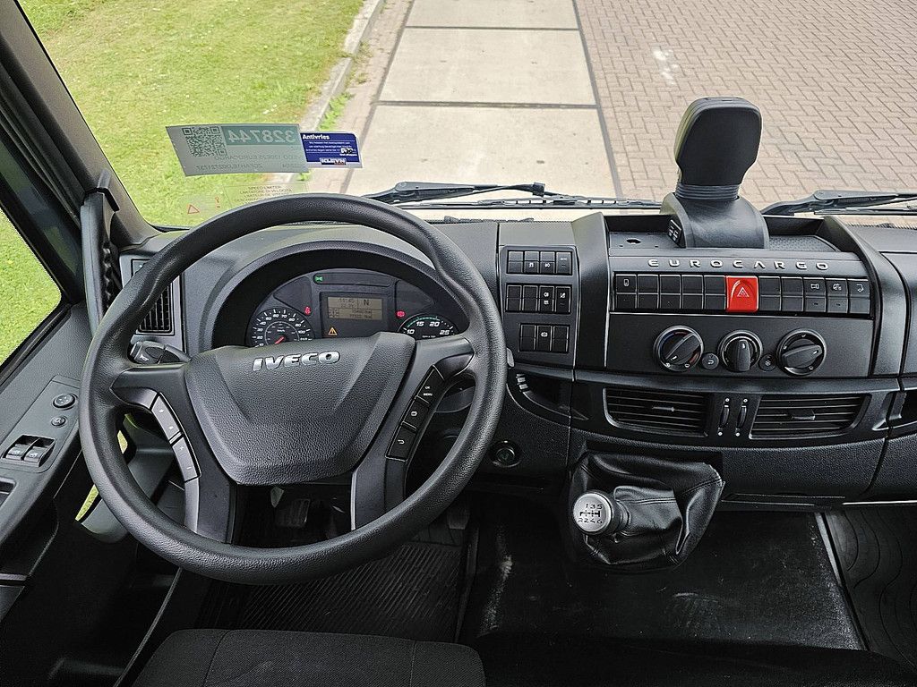 IVECO 120E25 EUROCARGO