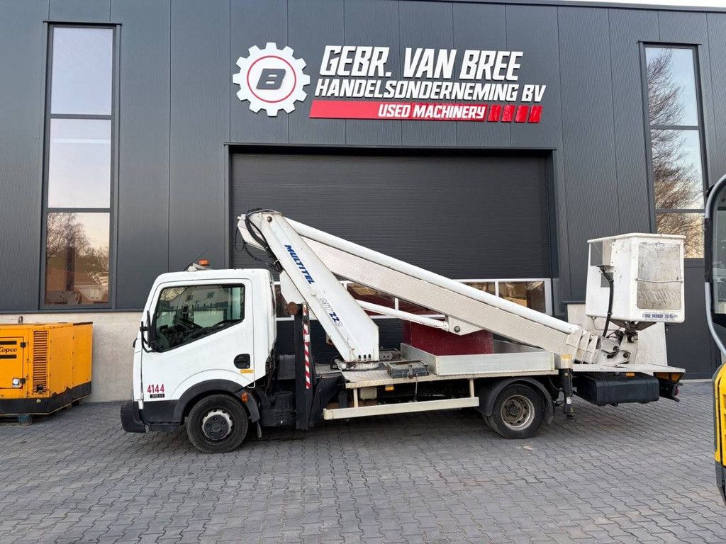 Self-propelled aerial platform Nissan Cabstar 35.11 Diesel 110hp 22m 2008