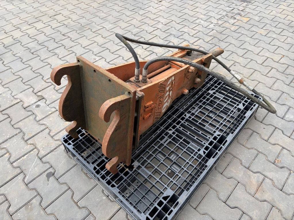 Hydraulische Breekhamer Met Beitel CW10