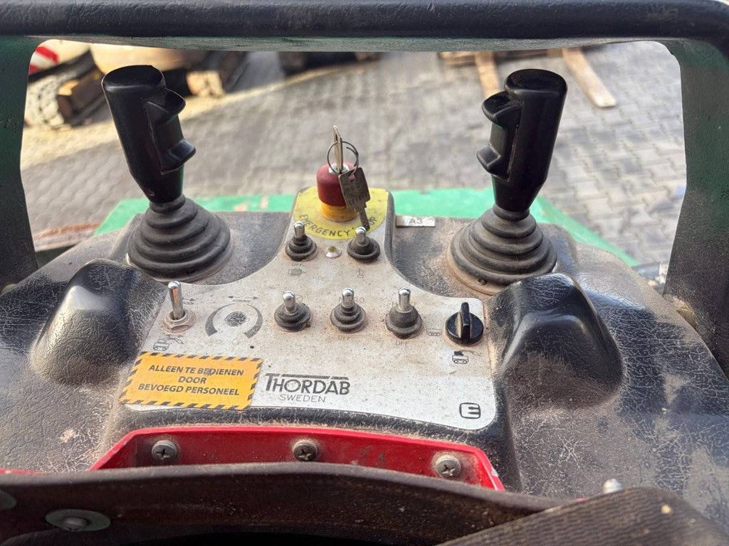 Slooprobot Brokk DMX520 380V Met Diverse Aanbouwdelen