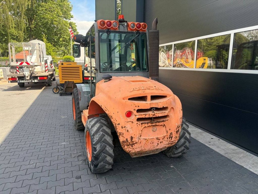 Rough-terrain forklift Ausa C250-HX4 Diesel 2600kg 2008