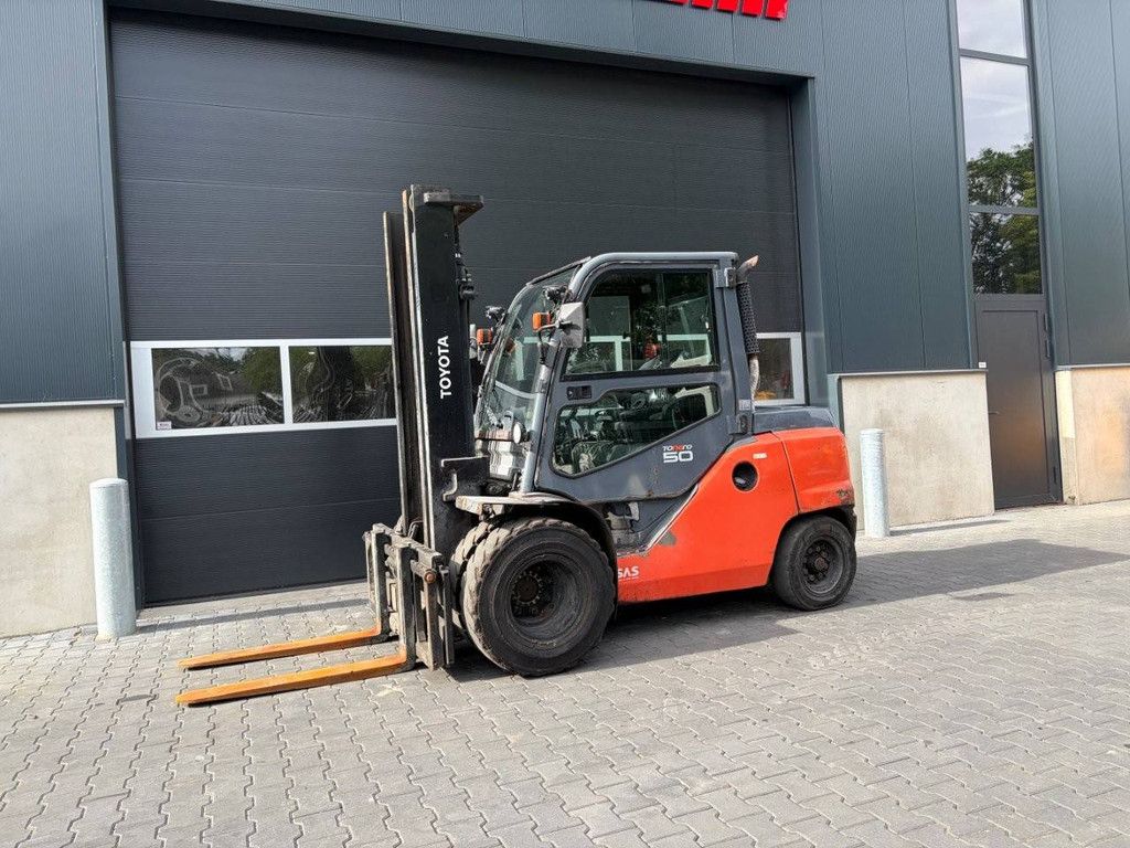 Gabelstapler Toyota 40-8FD45N Diesel 4550kg 3,7m 2017