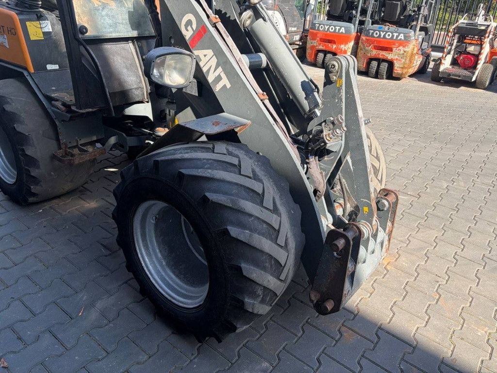 Articulated loader Giant V452T HD Diesel 33kW 2012