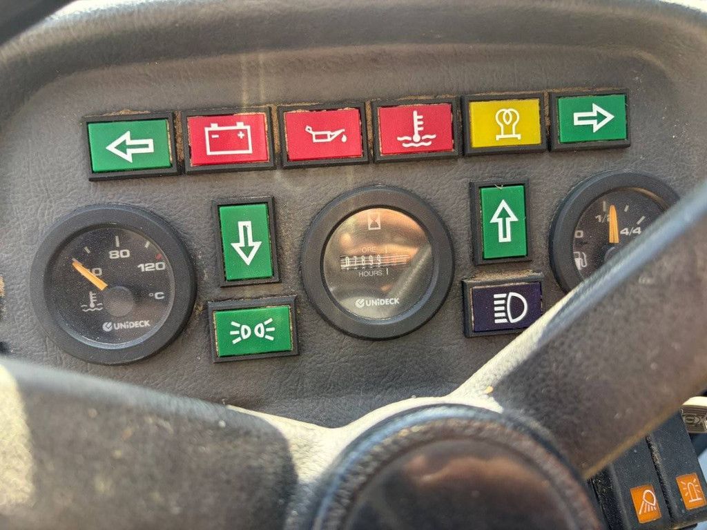 Articulated loader Giant V452T HD Diesel 33kW 2012