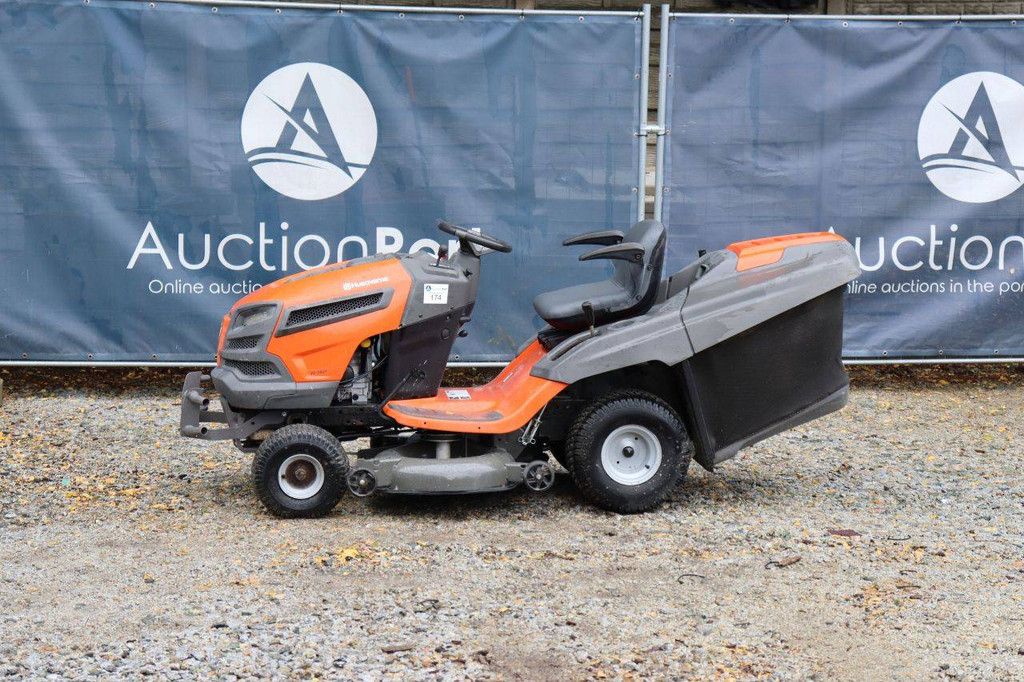 Husqvarna TC 342T Benzin-Aufsitzmäher 2016