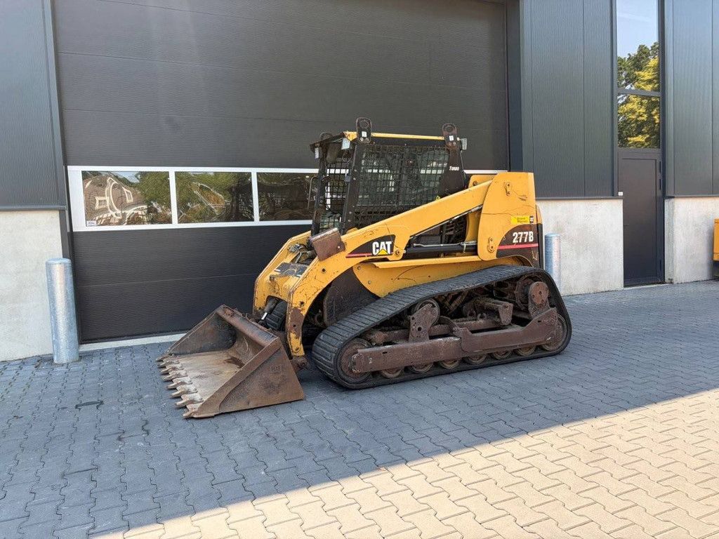 Skid steer loader Caterpillar 277B Diesel 58kW 2006