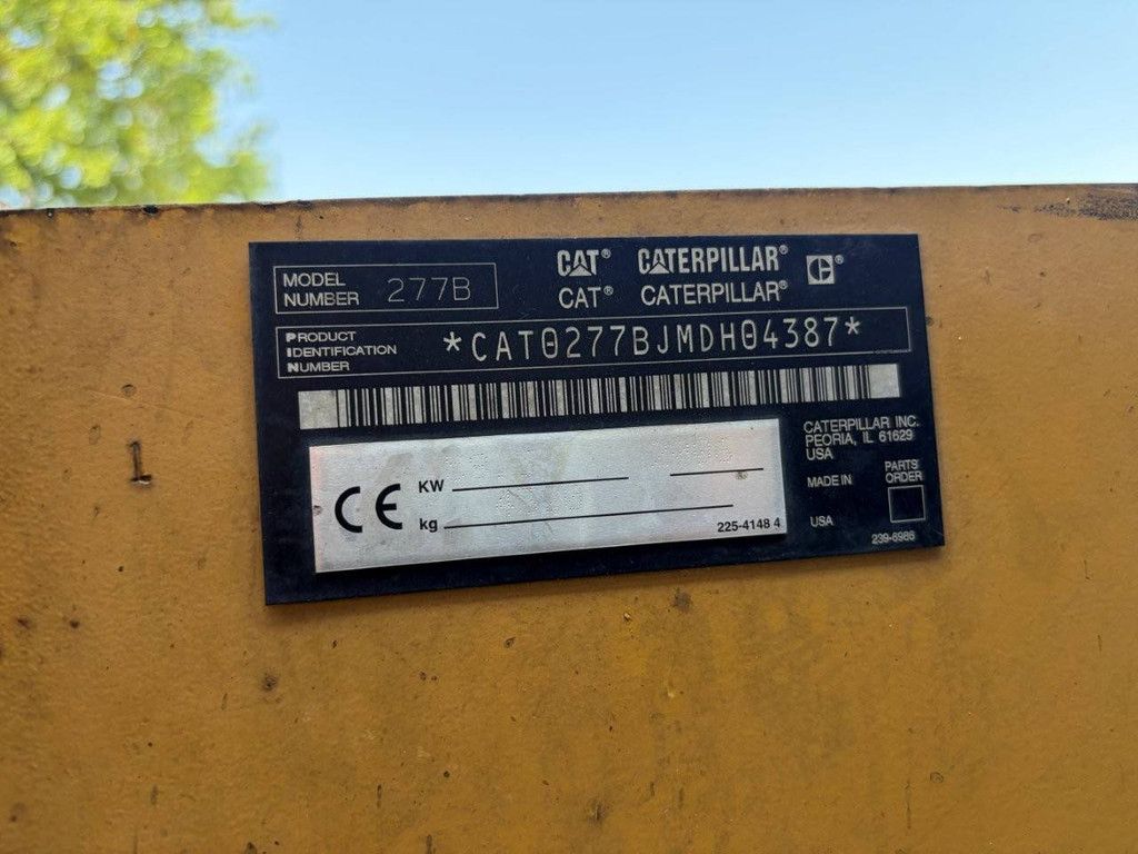 Skid steer loader Caterpillar 277B Diesel 58kW 2006
