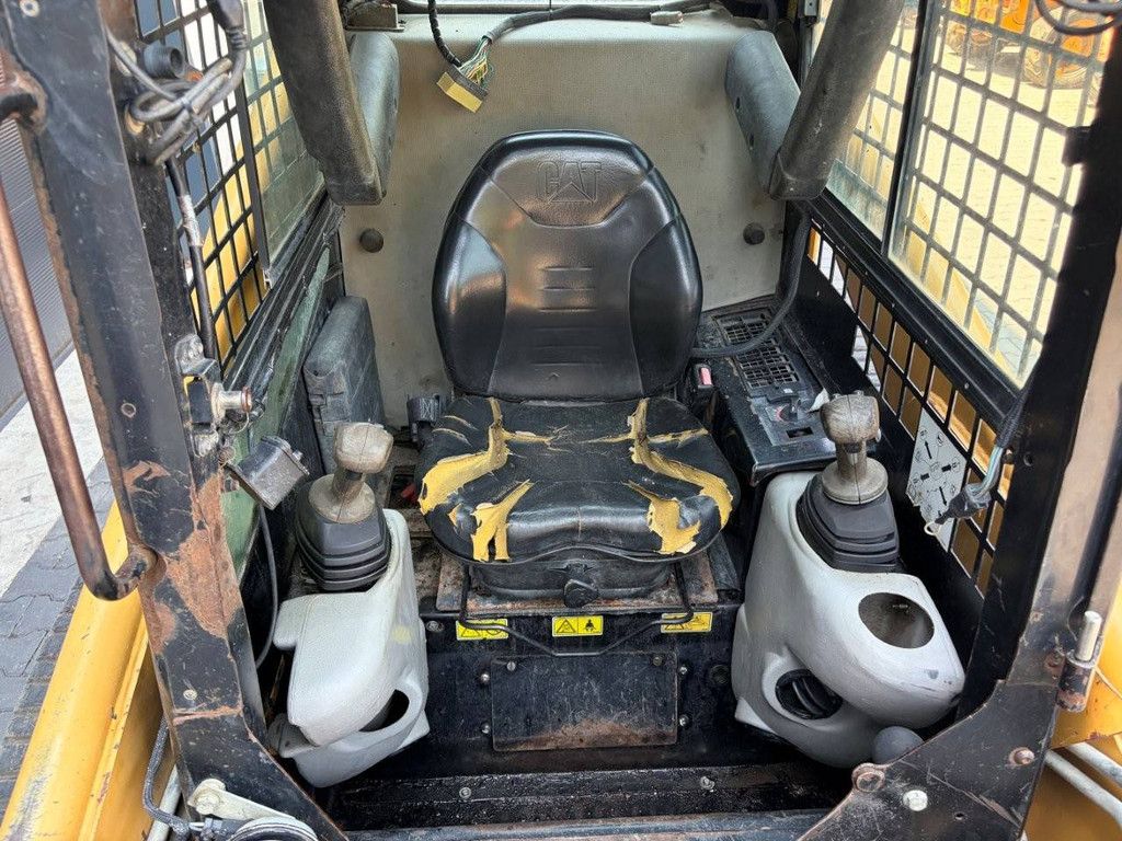 Skid steer loader Caterpillar 277B Diesel 58kW 2006