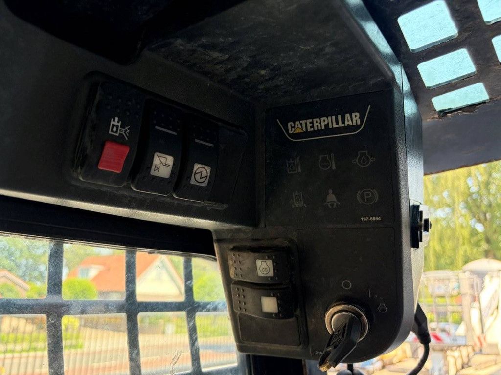 Skid steer loader Caterpillar 277B Diesel 58kW 2006