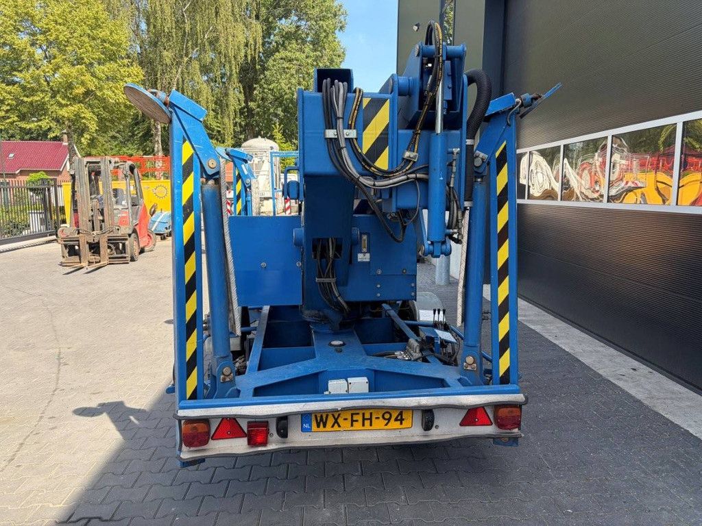Custers R20EHS Trailer-mounted aerial platform 200kg 20m 2006