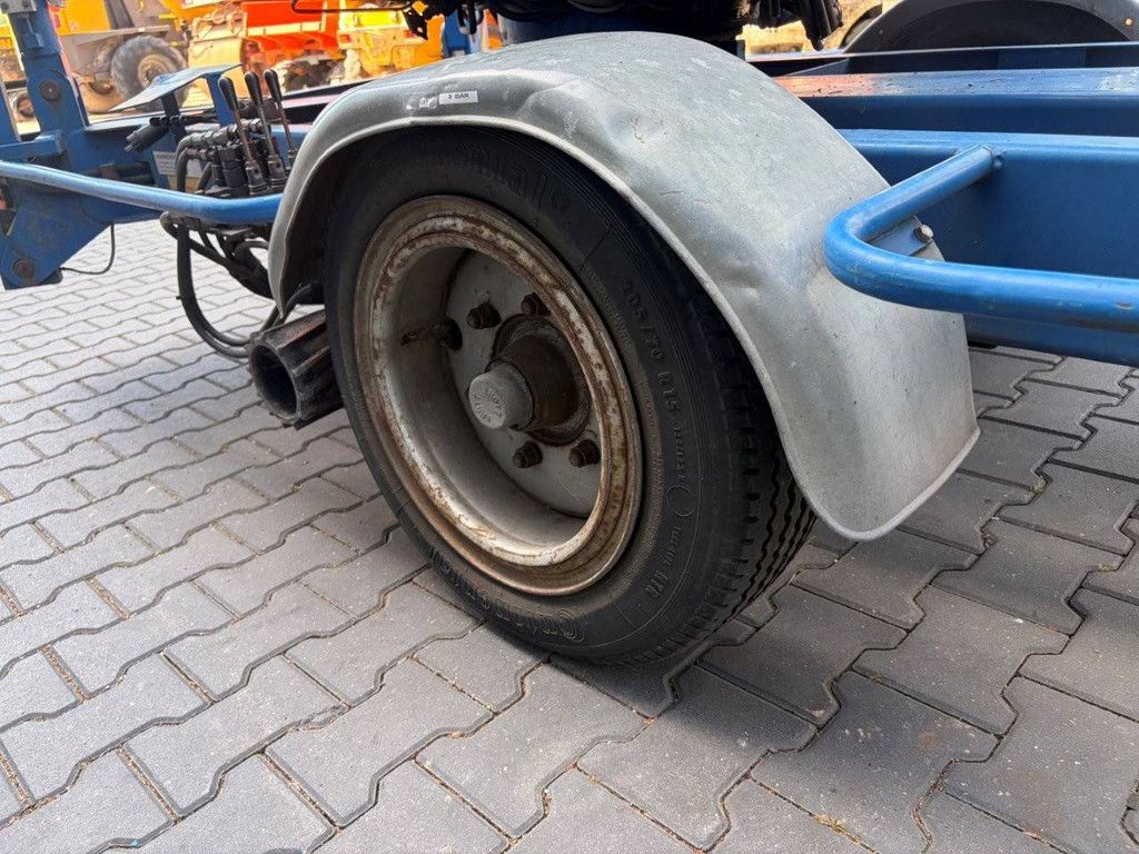 Custers R20EHS Trailer-mounted aerial platform 200kg 20m 2006