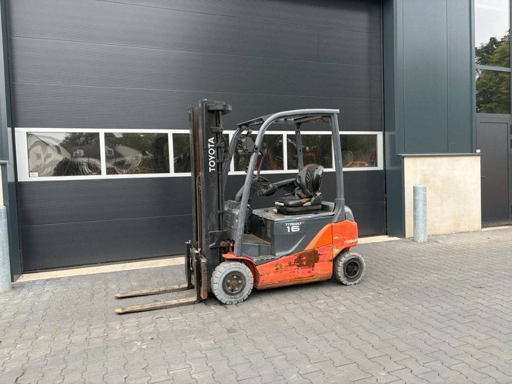 Toyota 8FBMK16T Elektrogabelstapler 1600 kg 4,7 m 2017