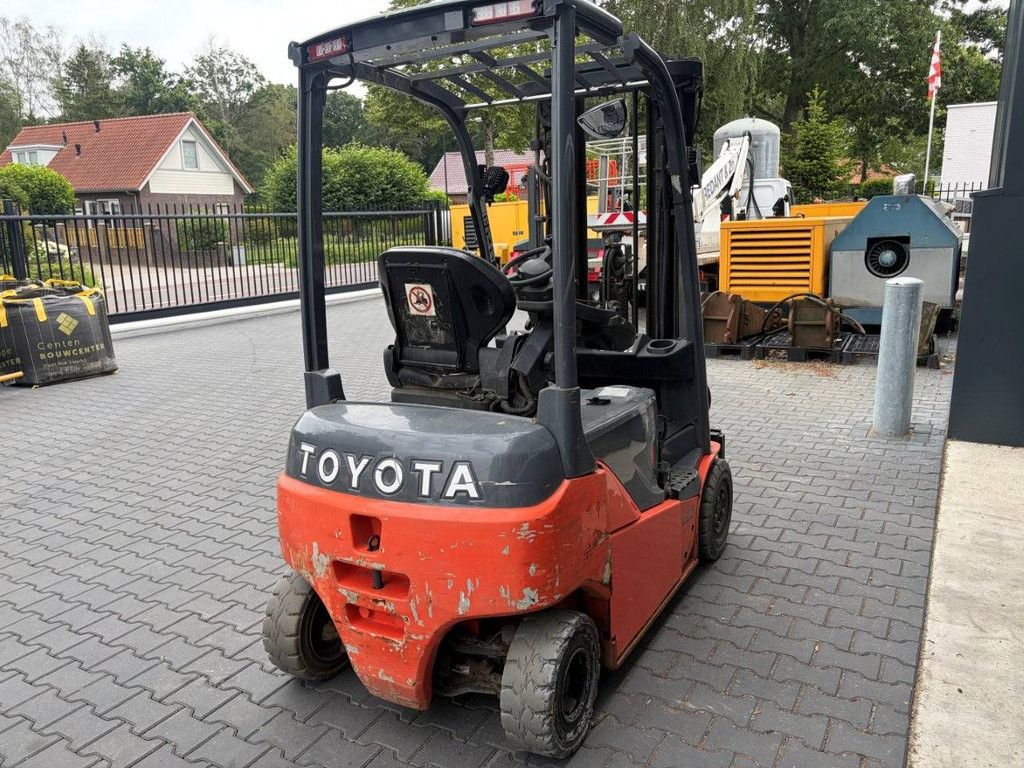 Toyota 8FBMK16T Elektrogabelstapler 1600 kg 4,7 m 2017