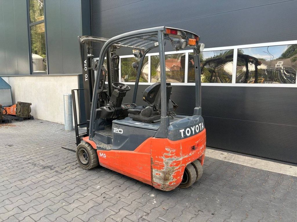 Toyota 8FBE20T Elektrogabelstapler 2000 kg 3,3 m 2017