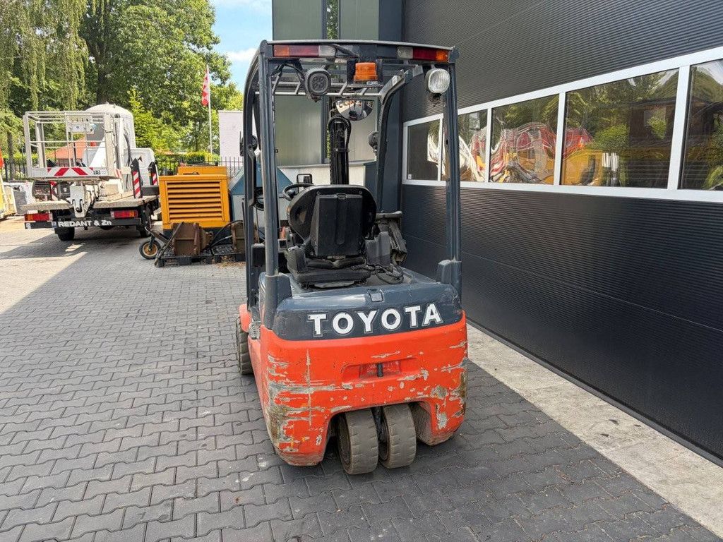 Toyota 8FBE20T Elektrogabelstapler 2000 kg 3,3 m 2017