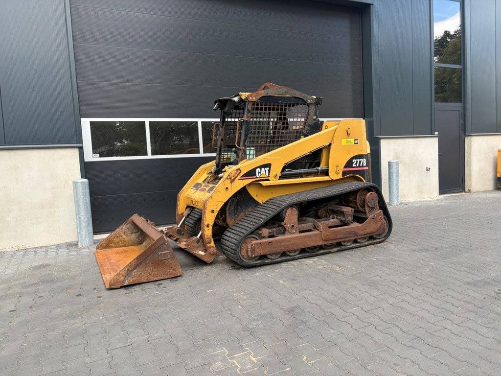 Skid steer loader Caterpillar 277B Diesel 57kW 2005