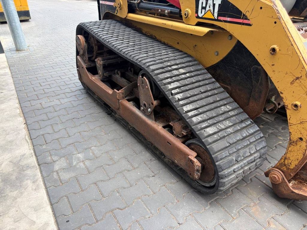 Skid steer loader Caterpillar 277B Diesel 57kW 2005