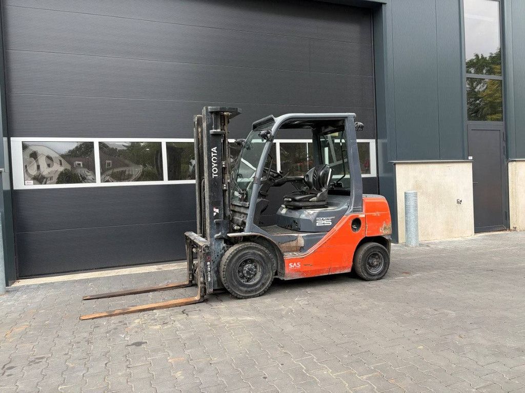 Heftruck Toyota 06-8FD25F Diesel 2500kg 4.7m 2017