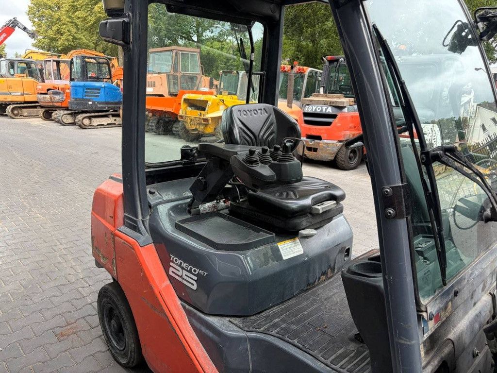 Heftruck Toyota 06-8FD25F Diesel 2500kg 4.7m 2017