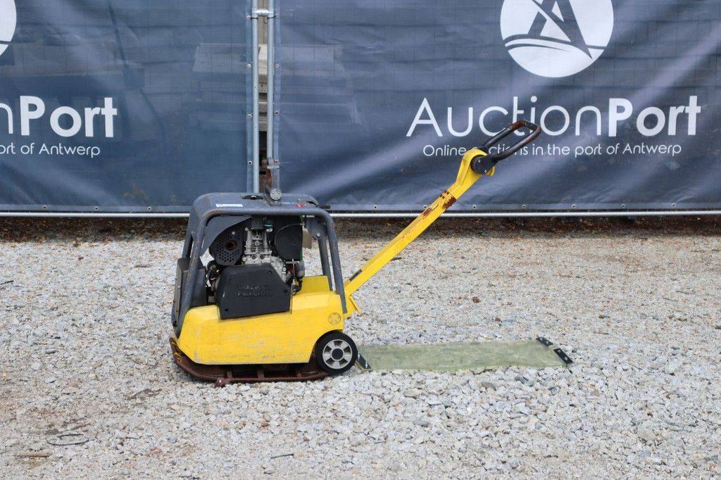 Vibrationsplattenklopfer Neuson DPU3050 Diesel 2017