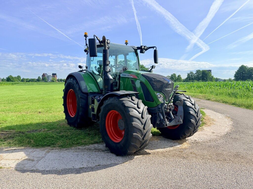 Fendt 724 Profi S4