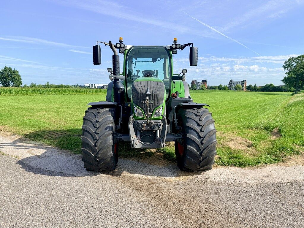 Fendt 724 Profi S4