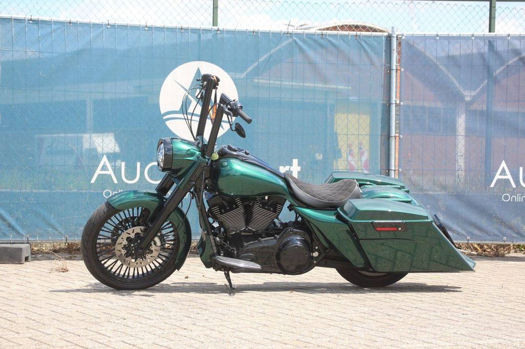 Motorcycle Harley-Davidson Twin Cam Petrol 2007