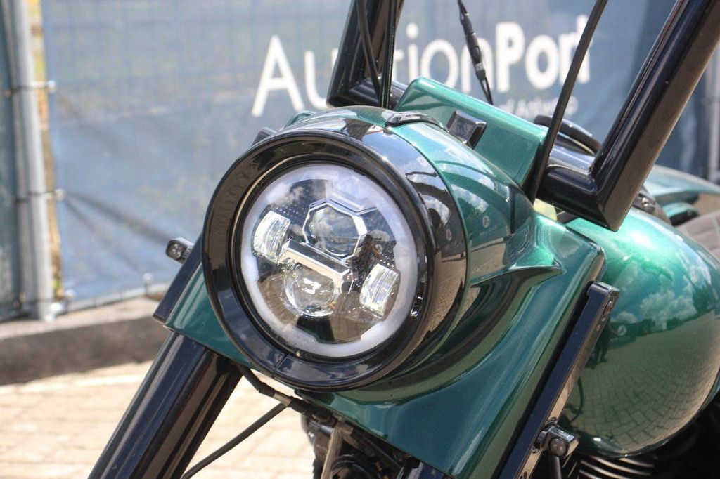 Motorcycle Harley-Davidson Twin Cam Petrol 2007
