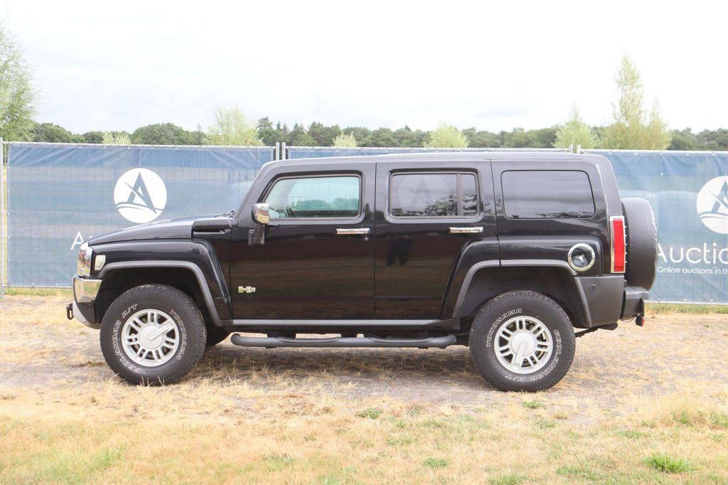SUV Hummer H3 Petrol 244hp 2008