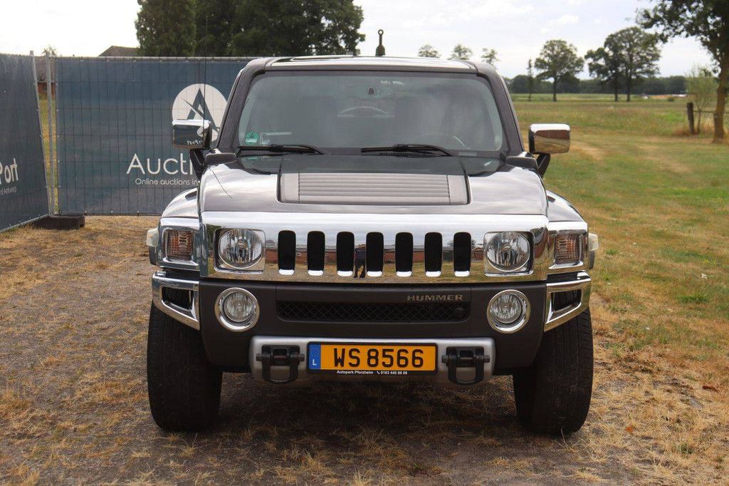 SUV Hummer H3 Petrol 244hp 2008