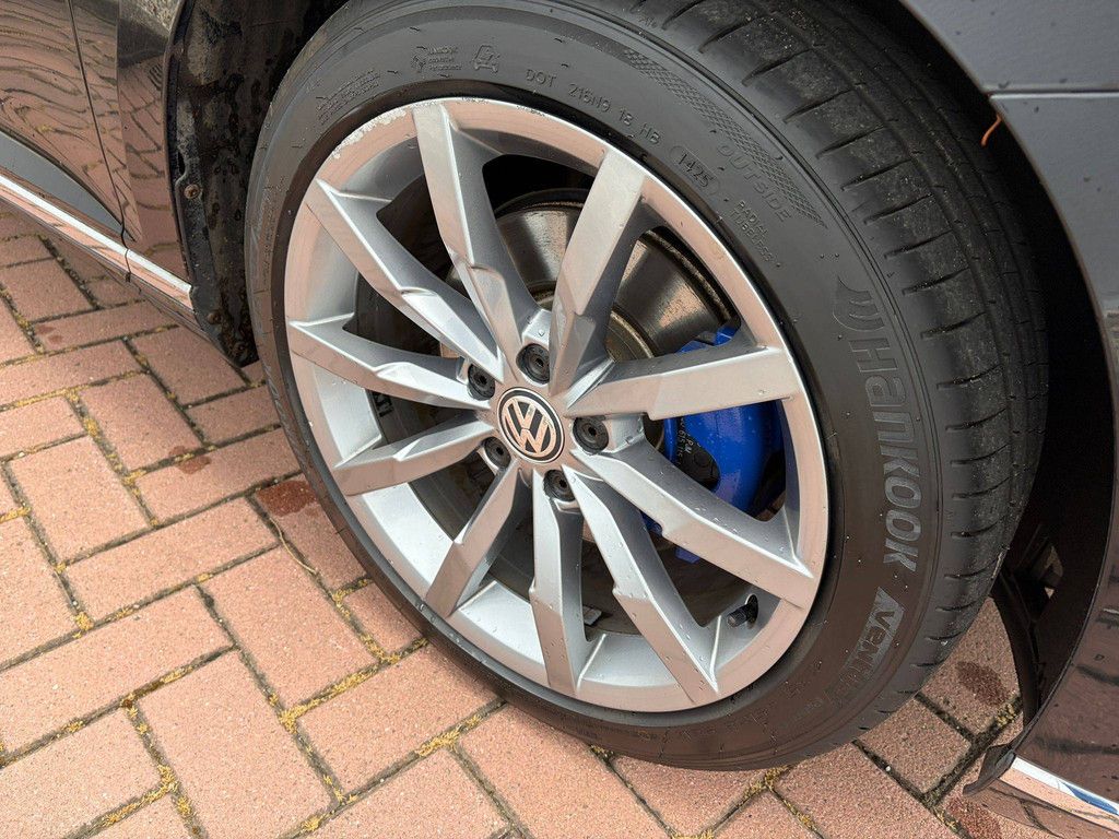 Passenger car Volkswagen Passat GTE Hybrid Petrol/Electric 157hp 2015 (Margin)