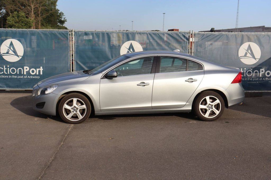 Passenger car Volvo S60 Diesel 115hp 2012 (Margin)