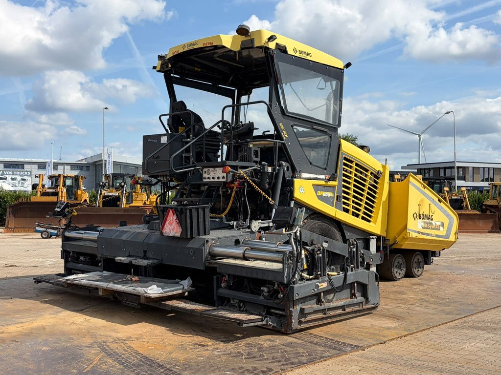 Bomag BF600P-2 incl. 2 x 75 cm extensions