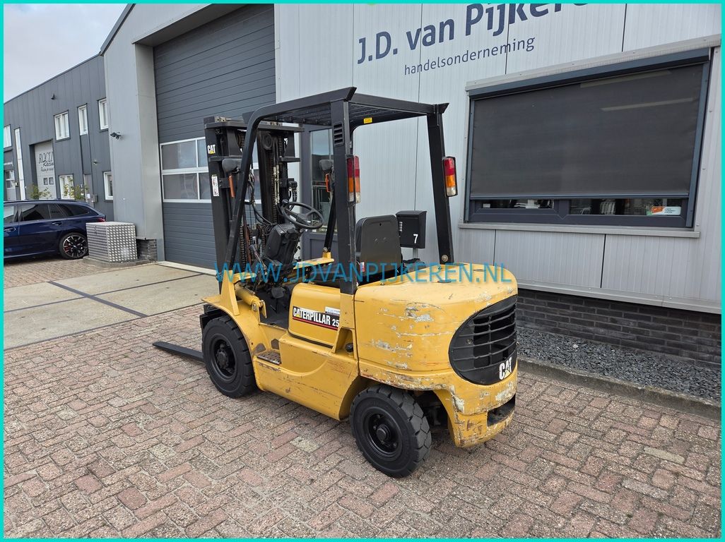 Caterpillar DP25K diesel triplex4.8m+freelift+sideshift