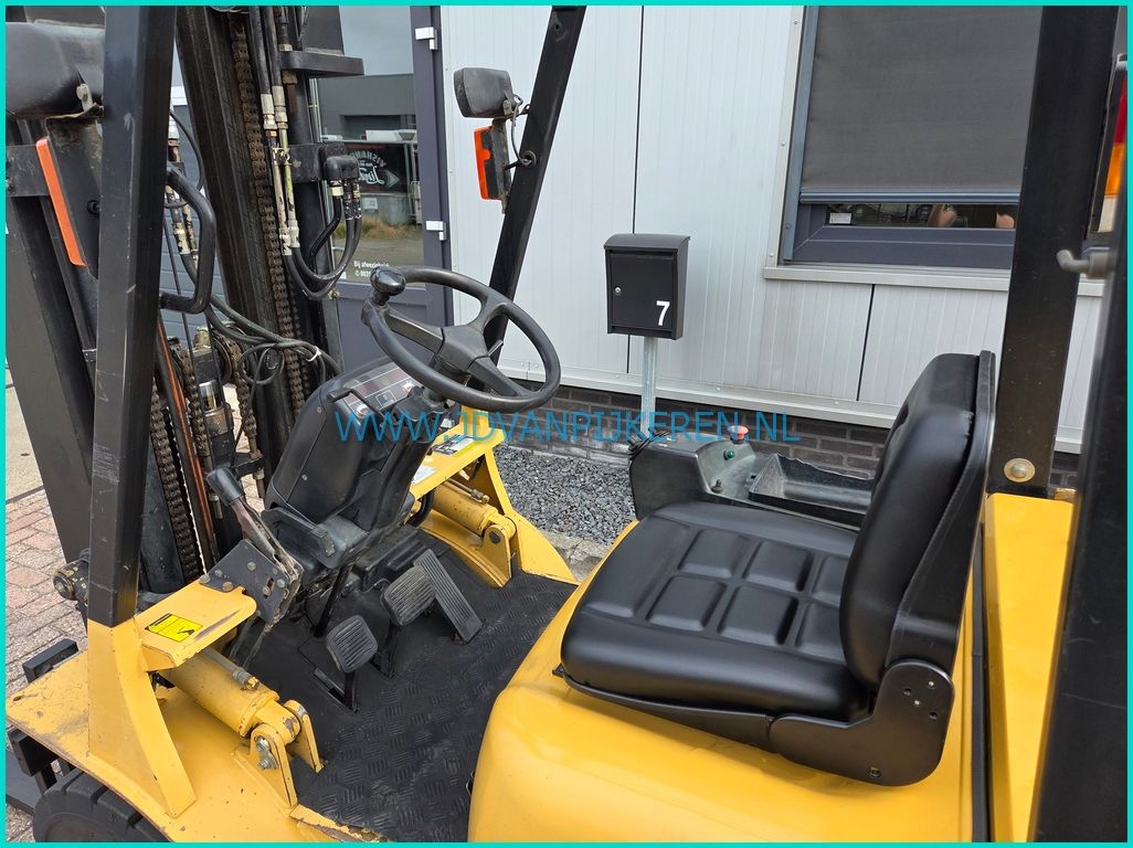 Caterpillar DP25K diesel triplex4.8m+freelift+sideshift