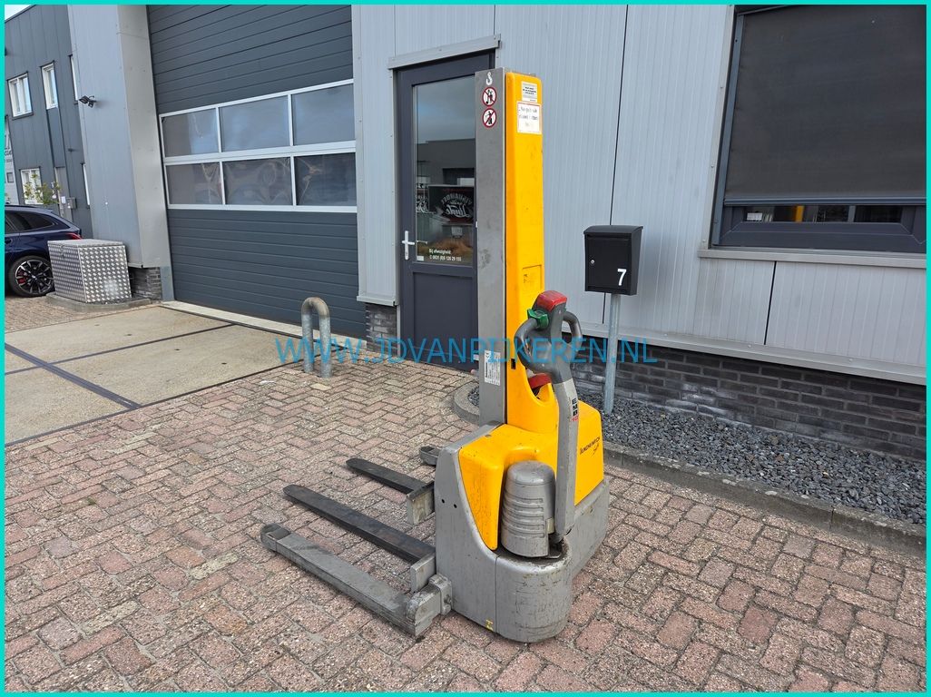 Jungheinrich EMB10 stapelaar 1000kg
