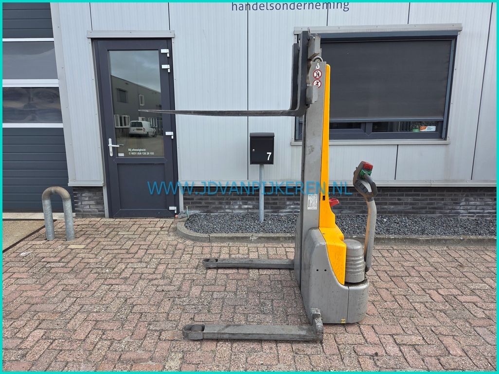 Jungheinrich EMB10 stapelaar 1000kg