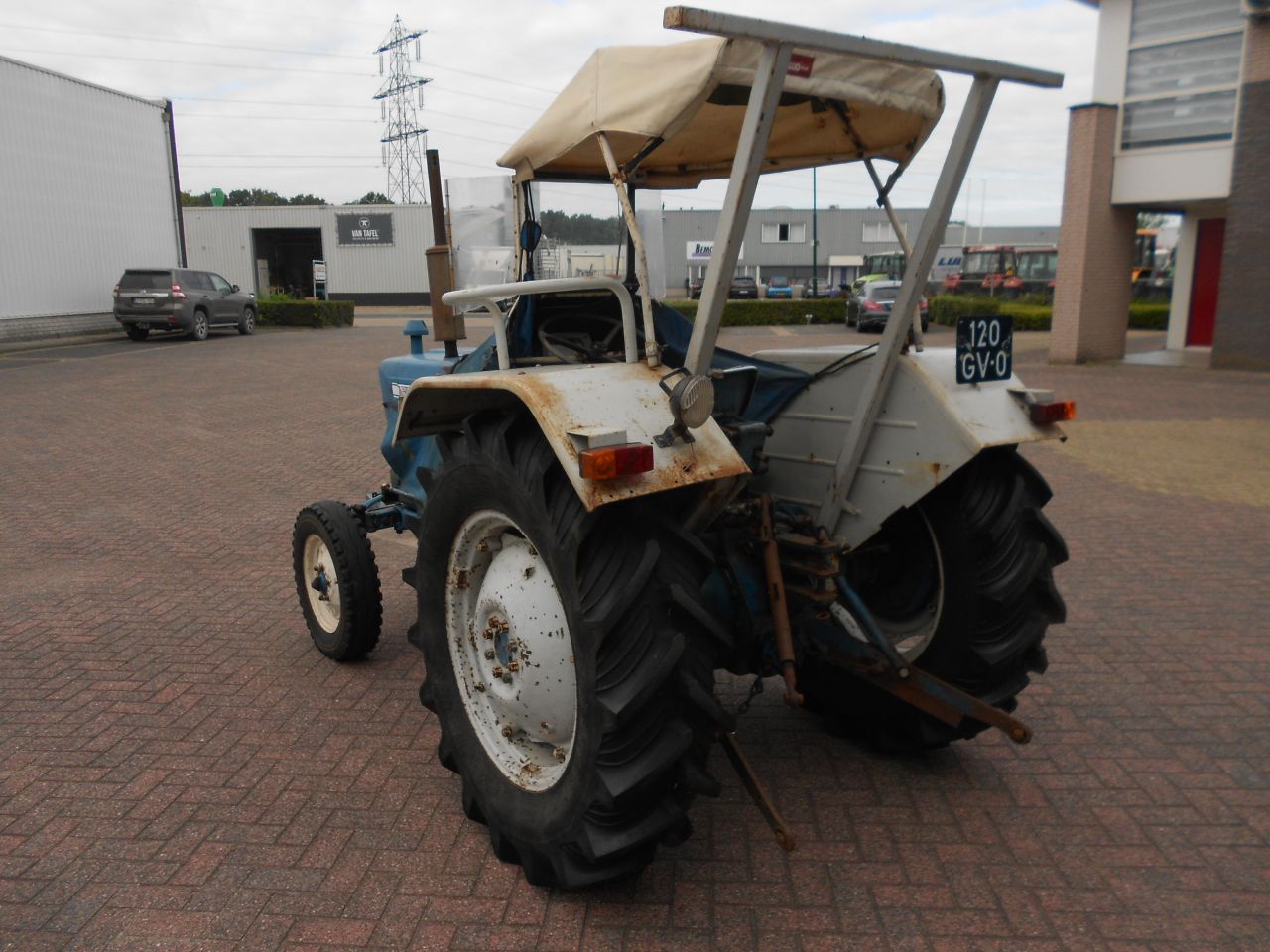 Ford 2000