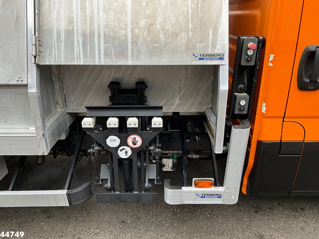 Iveco Daily 40C15 Euro 6 Terberg zijlader
