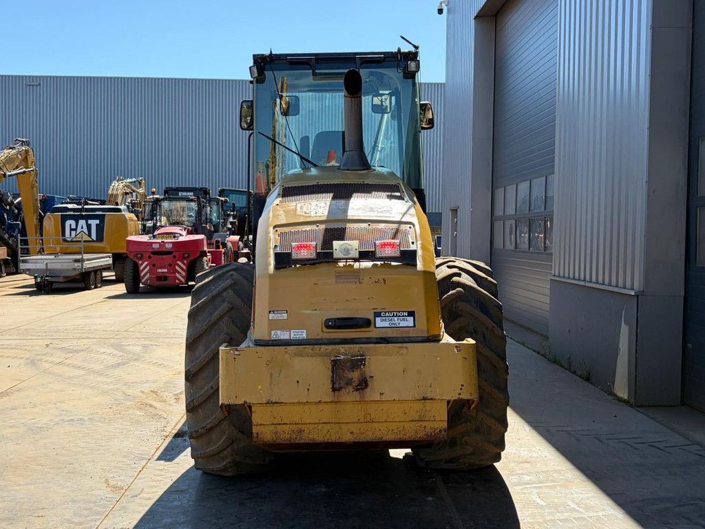 Caterpillar CP76