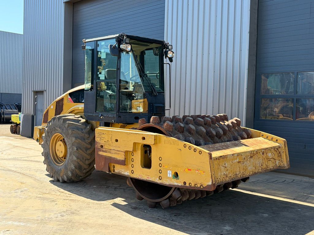 Caterpillar CP76