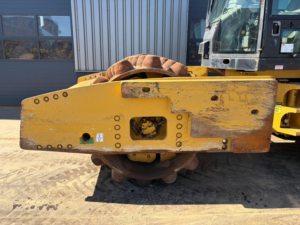 Caterpillar CP76