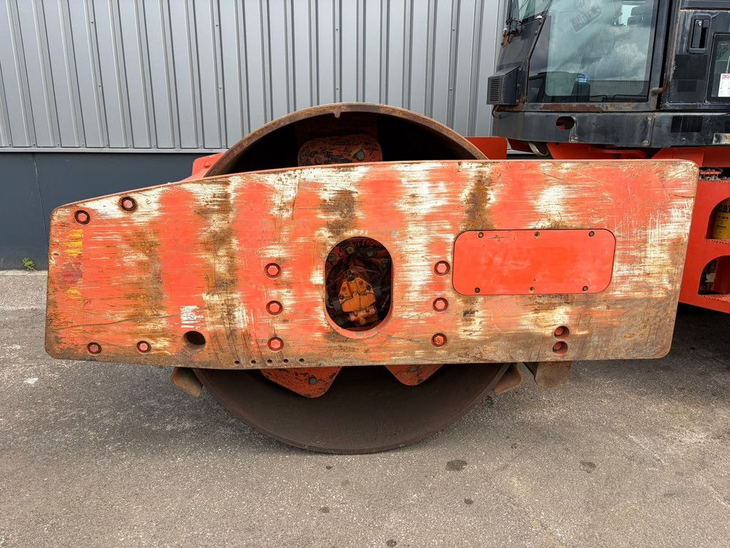Caterpillar CS74