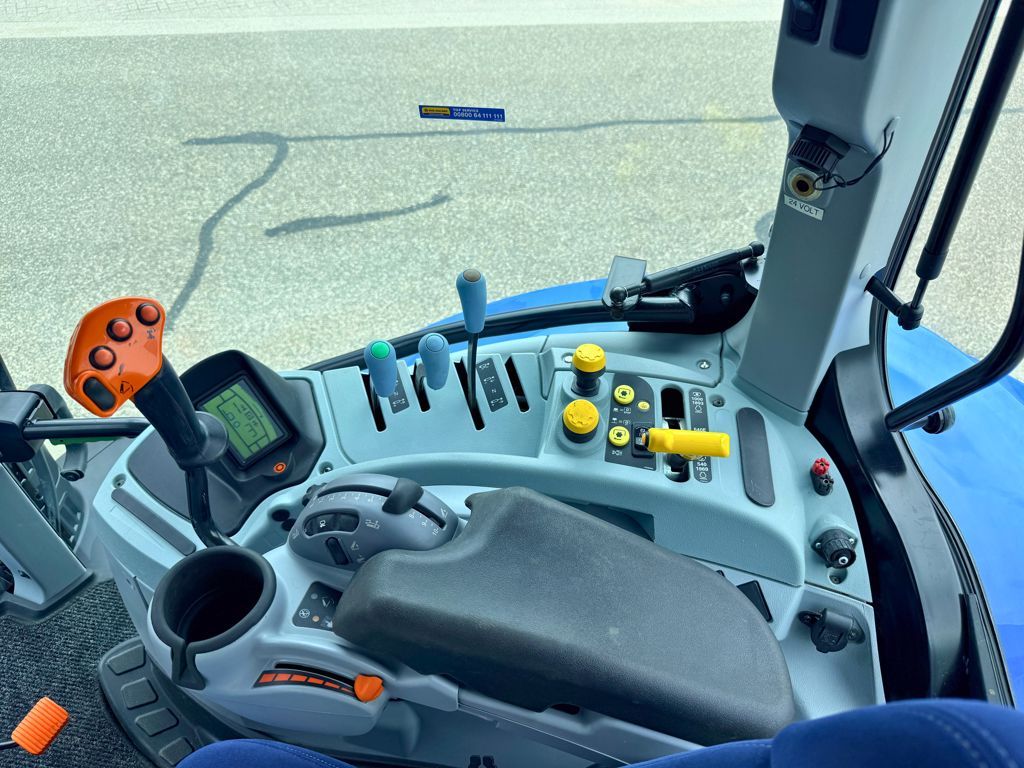 New Holland T7.165S Range Command