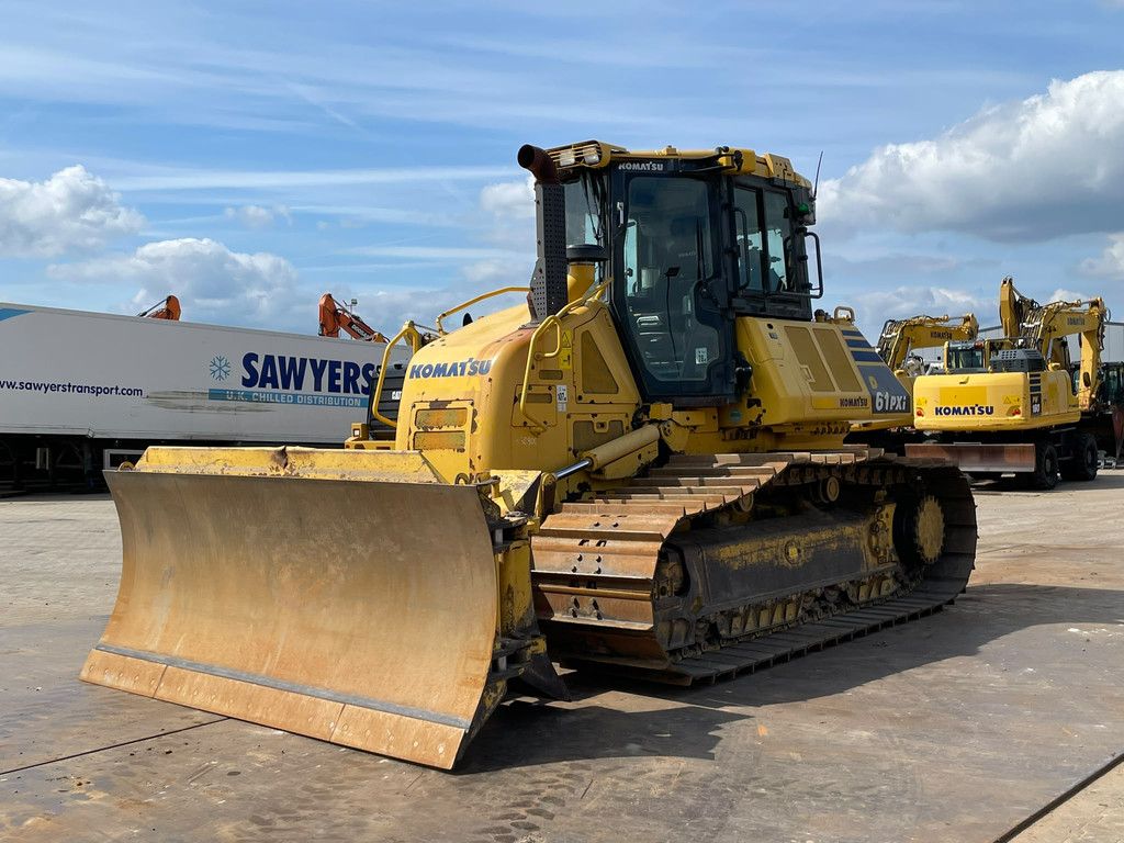 Komatsu D61PXi-24