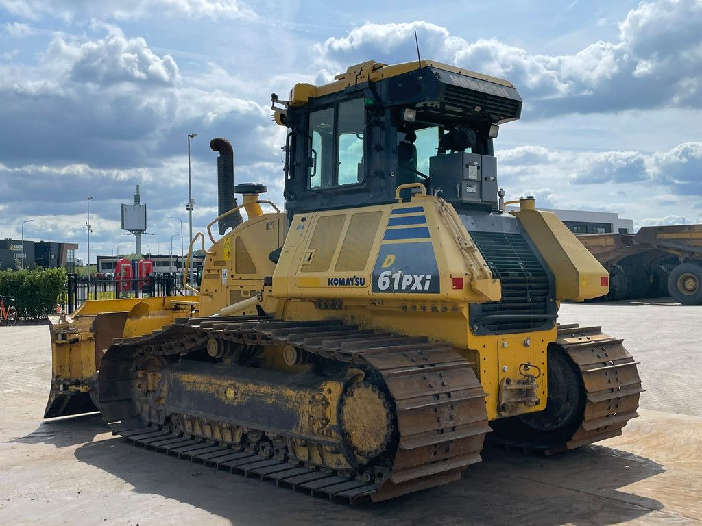 Komatsu D61PXi-24