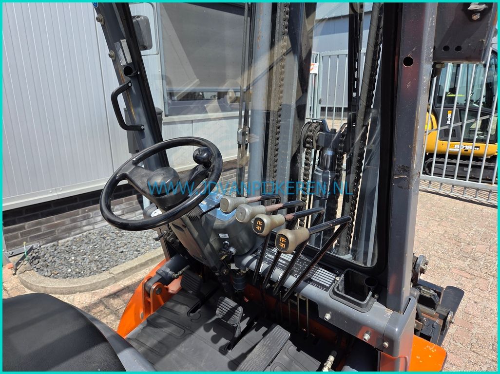 Heli CPQD35H Nissan engine triplex5.4m+shift+4xhydraulic