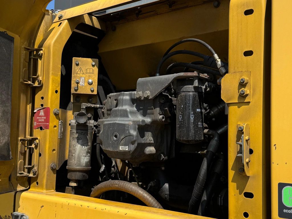 Komatsu PC240 K50731