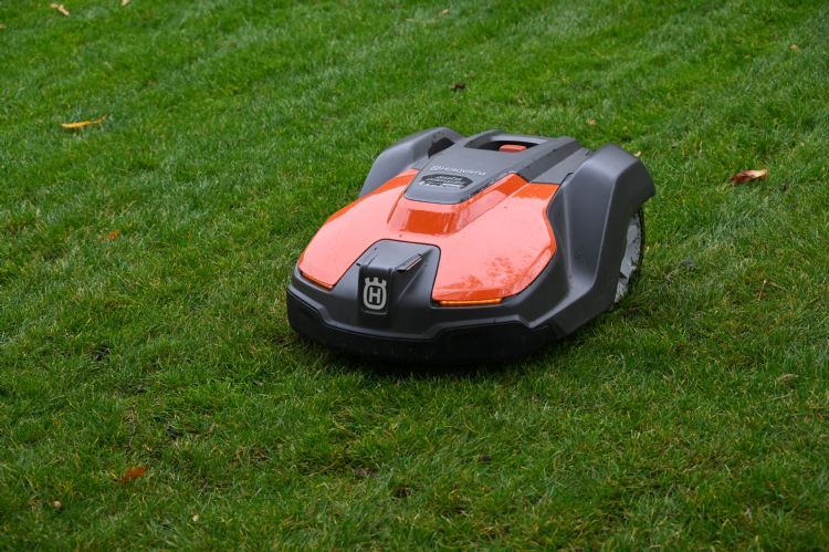 Husqvarna 550 EPOS automower