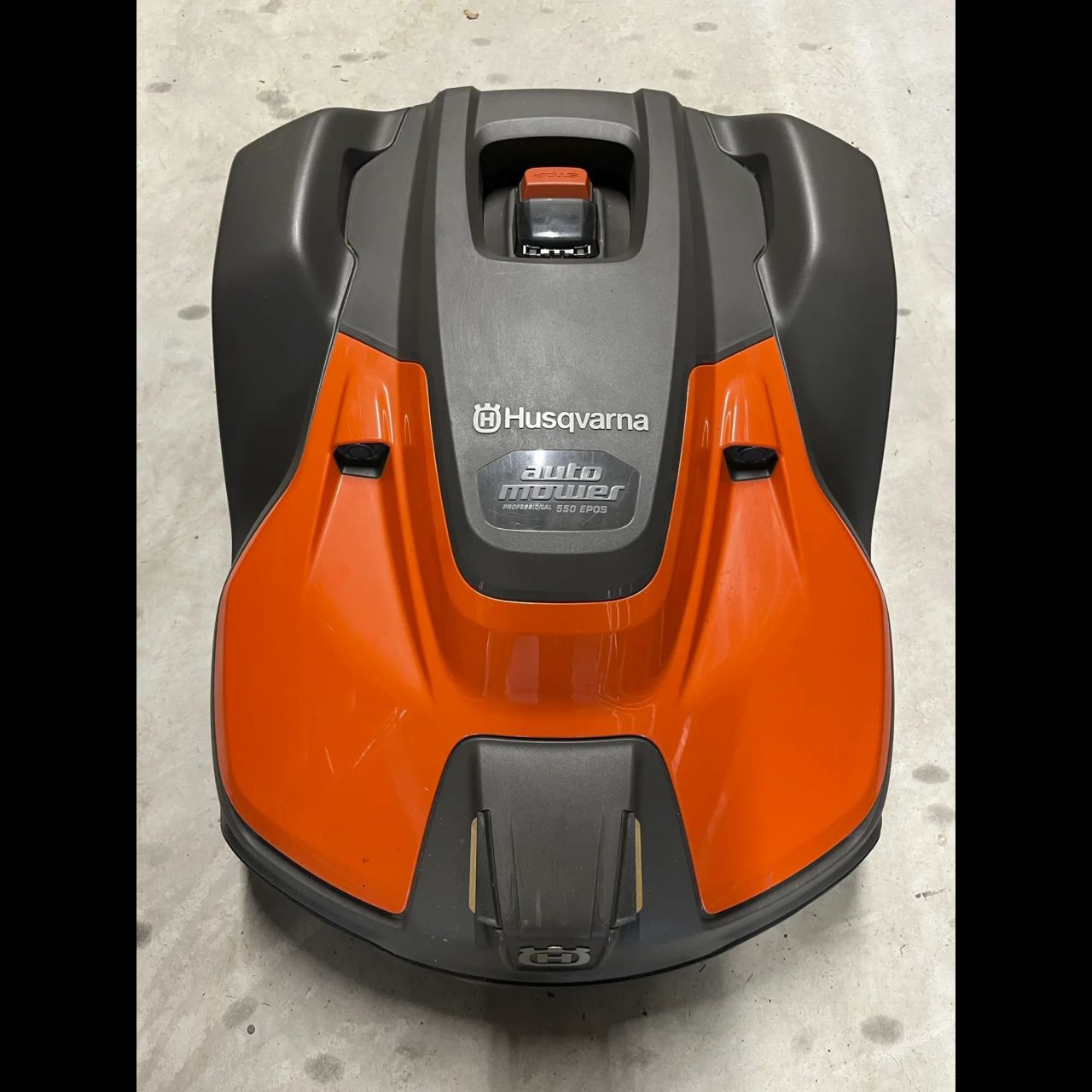 Husqvarna 550 EPOS automower